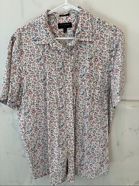 Banana Republic Men's L White Floral Short-Sleeve Button-Up Shirt